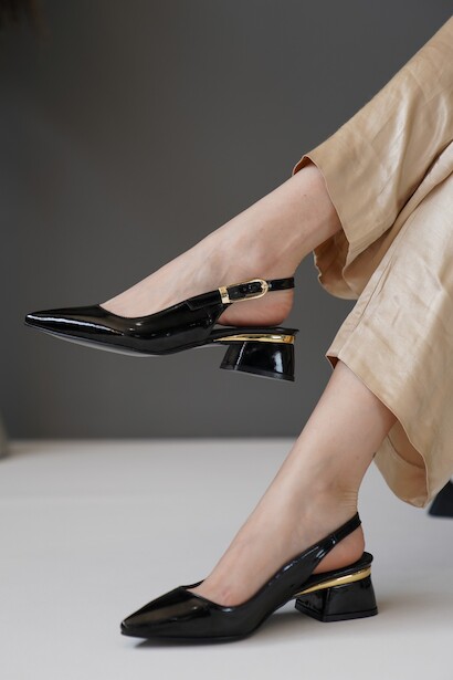 Kadın Gold Detaylı Topuklu Ayakkabı Vorina Siyah
