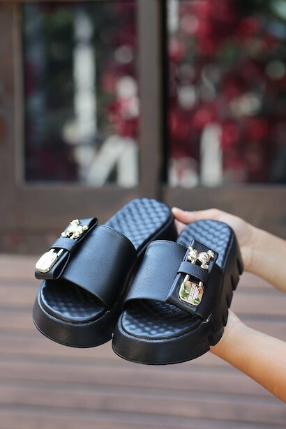 Kadın Yüksek Taban Tokalı Terlik Ciya  Siyah 4