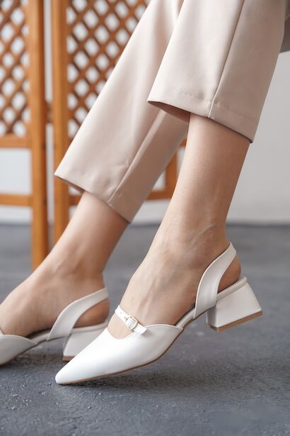 Kadın Arka Açık Tek Baret Kısa Topuklu Ayakkabı Alfa  Beyaz Cilt  4