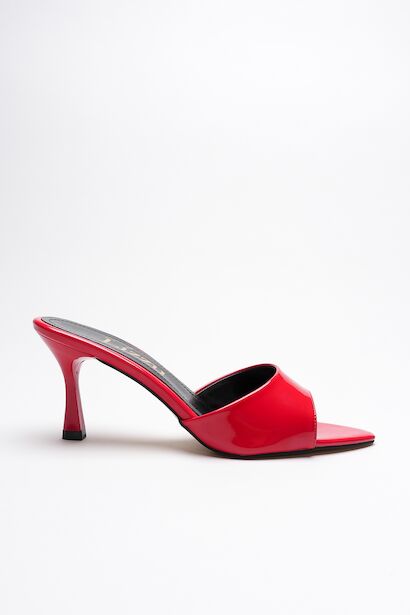 Kadın Sivri Burun Açık Topuklu Terlik Leni  Kırmızı Rugan