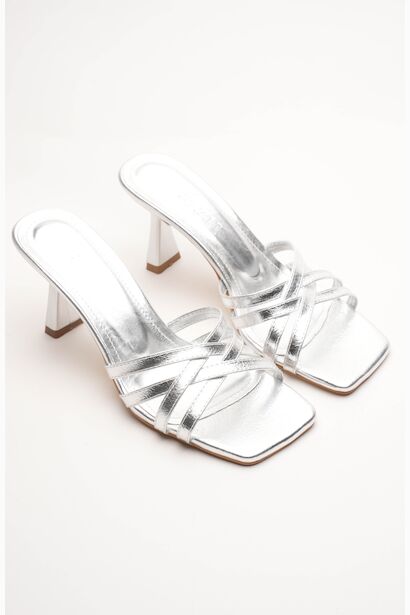 Kadın Bantlı Tasarım Topuklu Terlik Core 