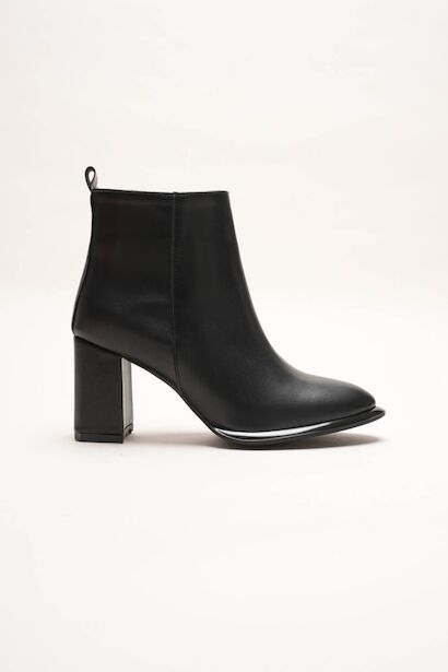 Kadın Siyah Kalın Topuklu Fermuarlı Kışlık Bot & Suni Deri Bilek Boy Bootie Julian  Siyah