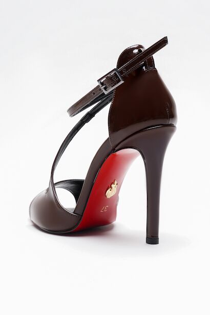 Kadın Çapraz Bantlı İnce Topuklu Ayakkabı Yelar  Kahverengi 4