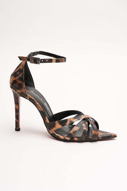 Kadın Özel Tasarım İnce Topuklu Ayakkabı Accosie 