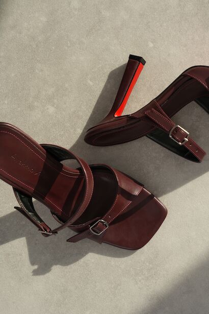 Kadın Çift Bant Tokalı Topuklu Terlik Rona  Bordo 6